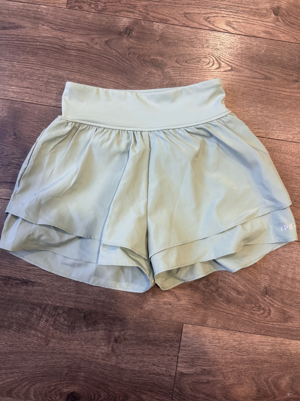 abercrombie kids sage green athletic skort shorts